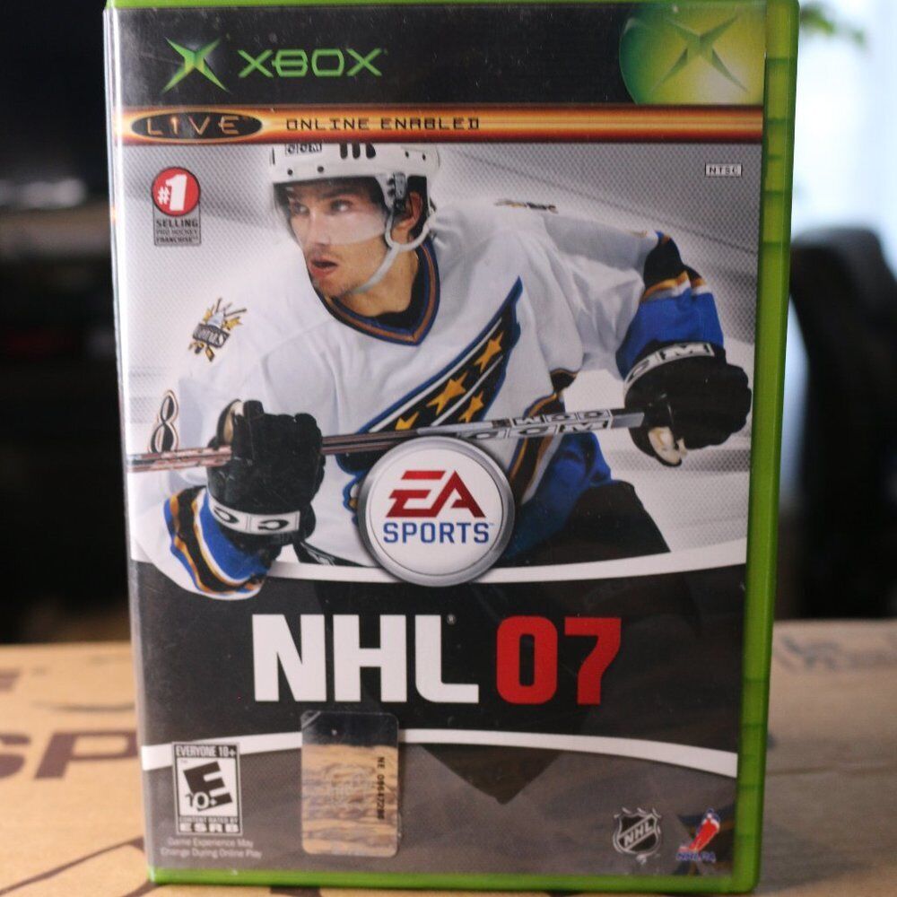 Xbox Nhl 07 Vide Game For The First Generation Of Xbox Console