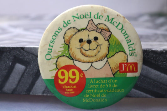 Vintage Macaron Pinback Québec Buttom Oursons De Noël Mcdonald'S J'M Teddy Bear
