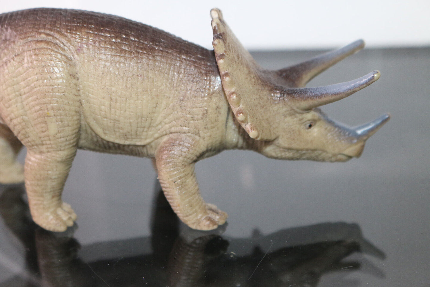 Vintage 1980'S Triceratops Plastic Dinosaur Toy Figure