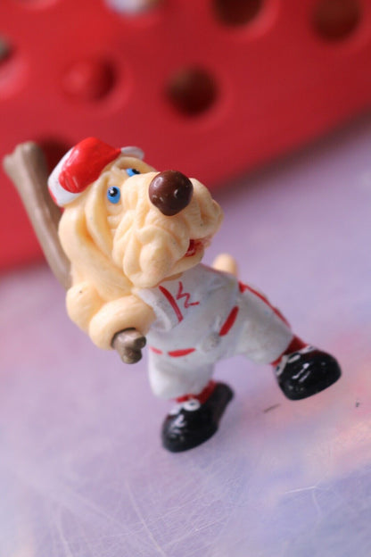 Wrinkles Ganz Bros 1985 Pvc Figure Baseball Dog Cream Colored Dog 2.25" Toy