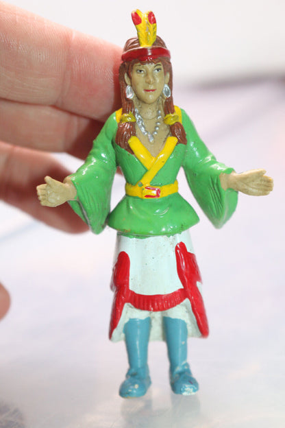 Vintage Rare Roel Pocahontas Princesse Indienne Indian Princess No.98136 4Inch