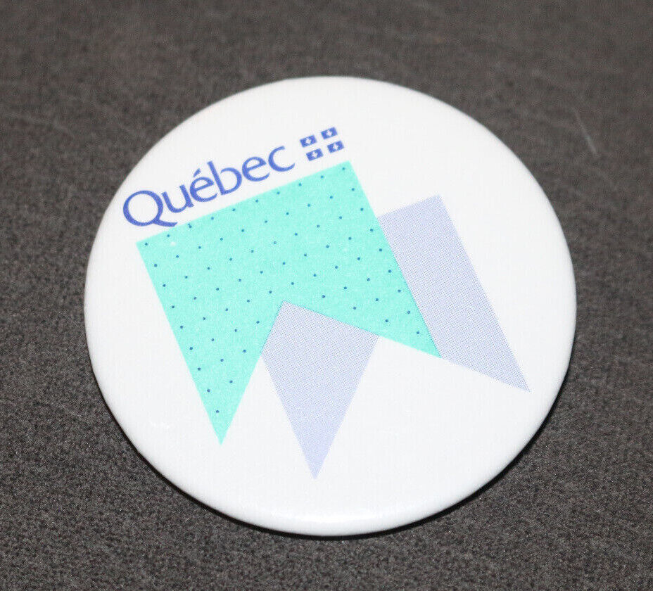 Colored Design Québec Canada Buttons Pin Back Macaron