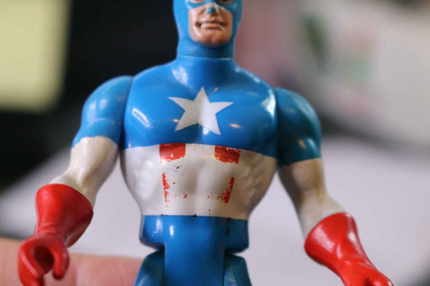 Vintage Marvel Secret Wars Captain America Action Figure 1984 Mattel Vtg