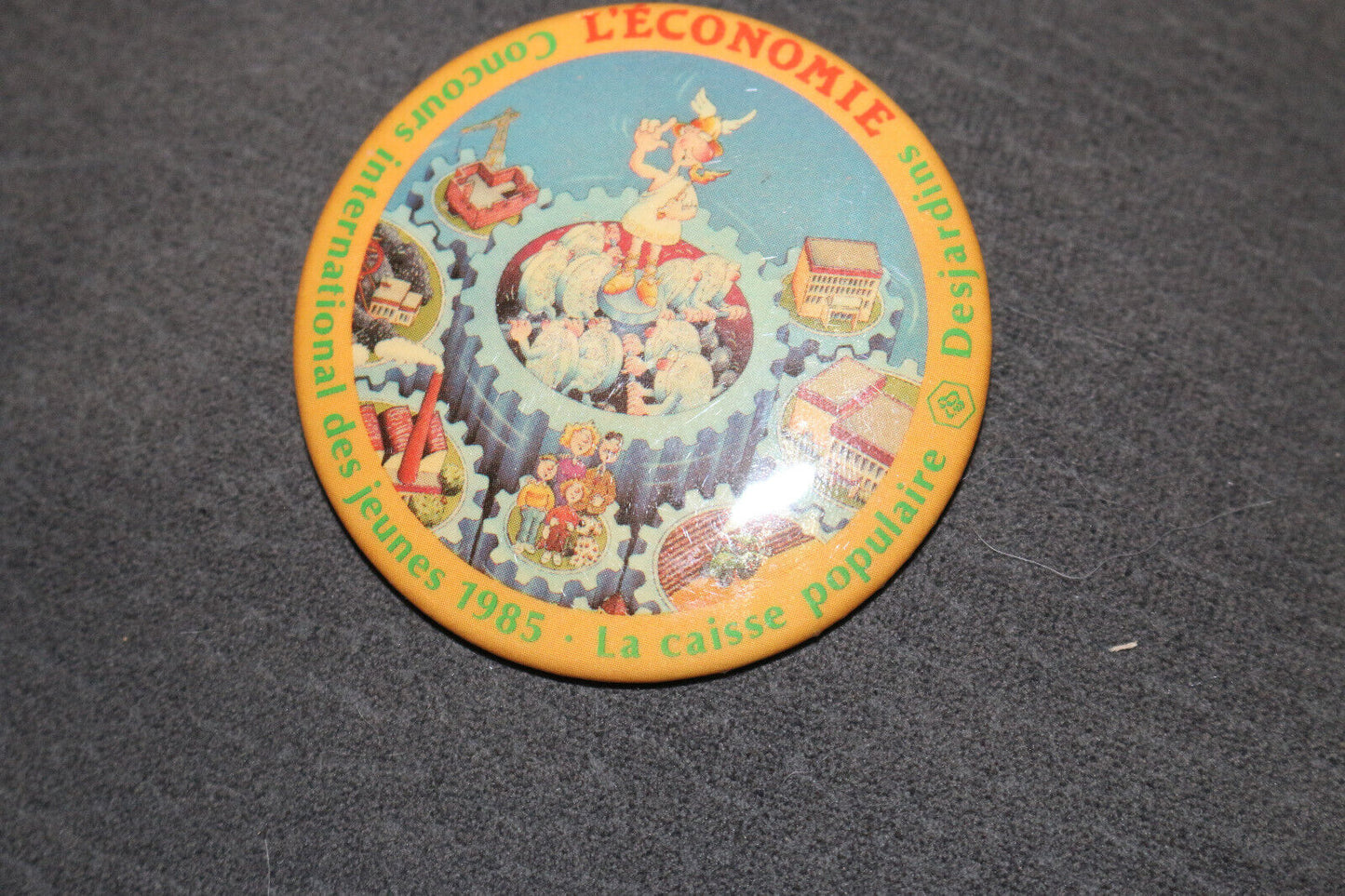 L'Économie Desjardins La Caisse Populaire 1985 Pinback Macaron Vintage Canada #2