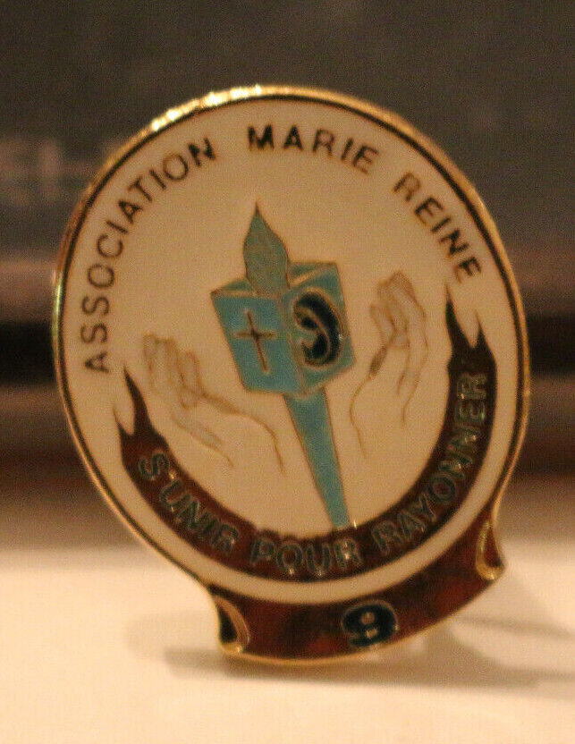 Pin Association Marie Reine Québec Canada Collection De Pinback Femme