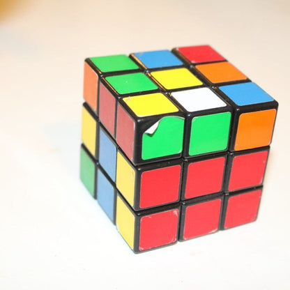 Rubik'S Cube, Original Classic Twist Puzzle Toy