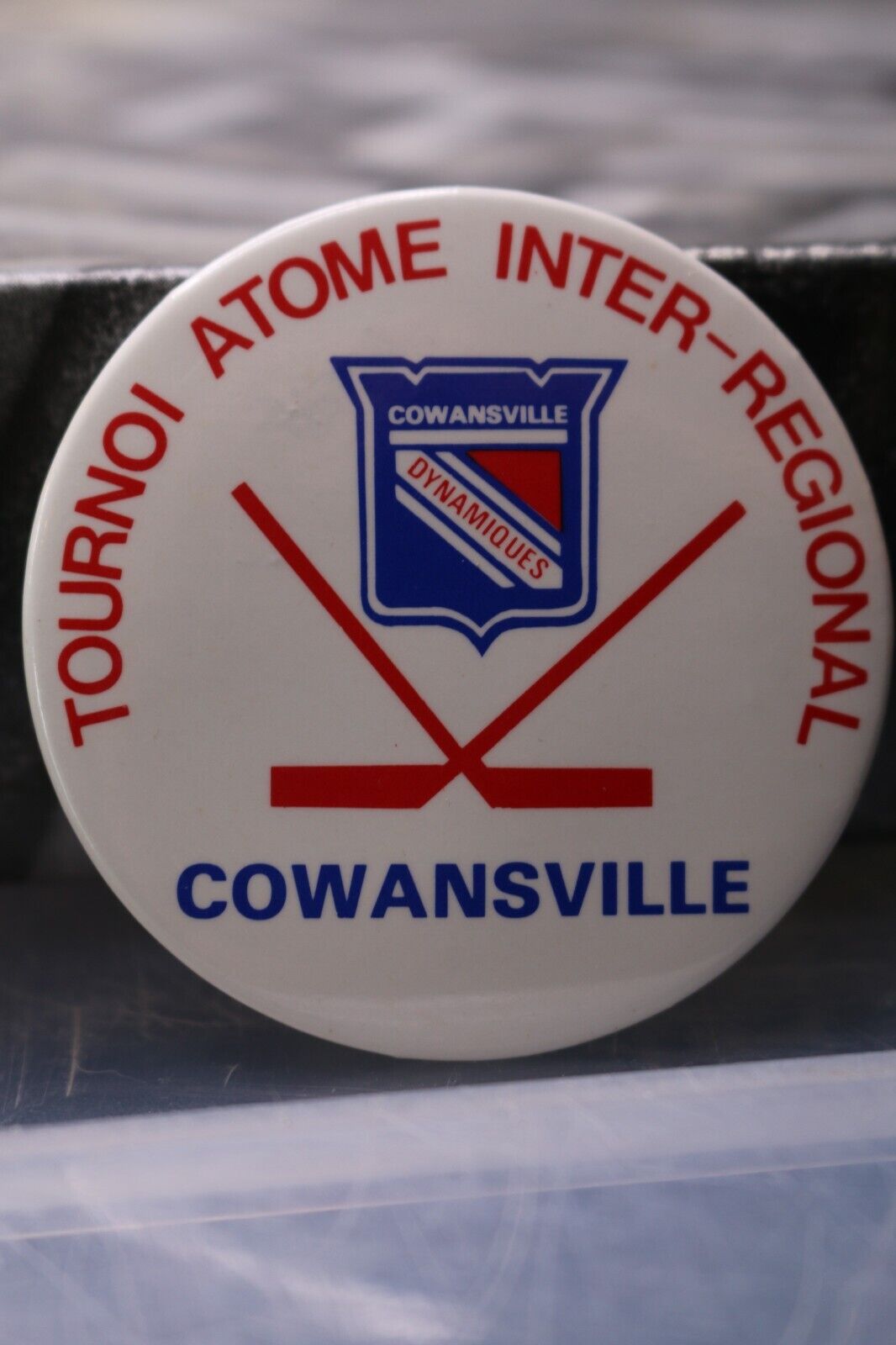 Vintage Macaron Pinback Québec Tournoi Atome Inter-Regional Hockey Cowansville