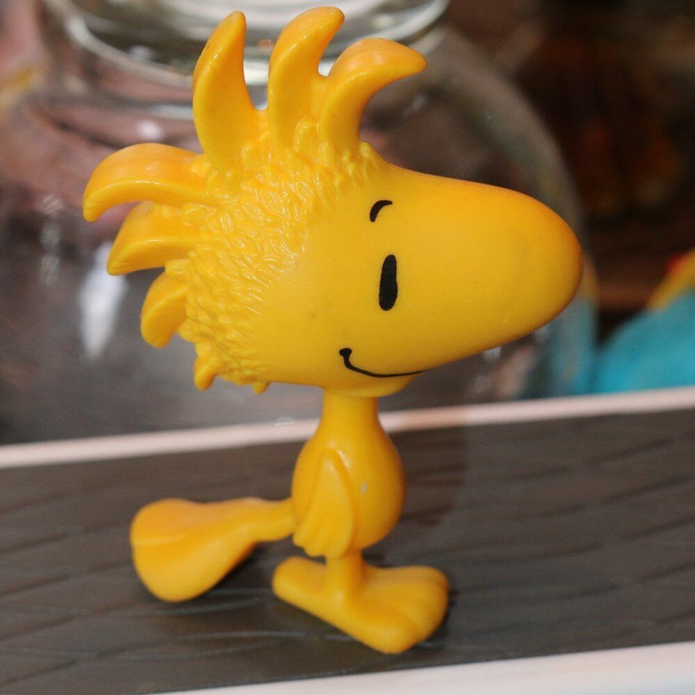 Mcdonald'S Happy Meal 2015 Peanuts Movie Woodstock Bobble Head Toy Cake Topper