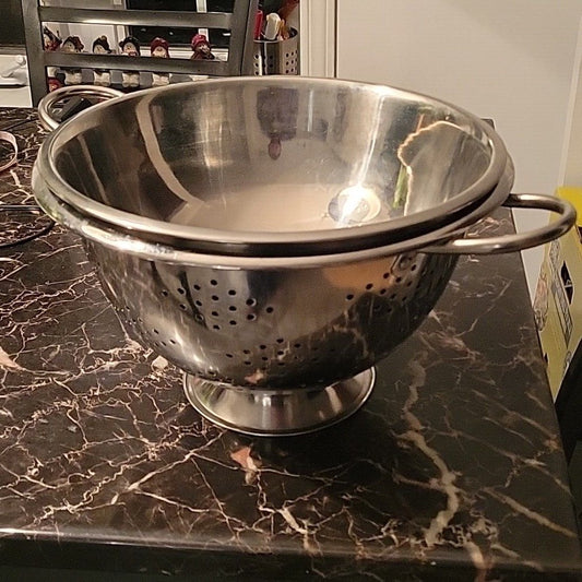 Master Class Stainless Steel Colander With Handles,28 Cm With Salad Bowl