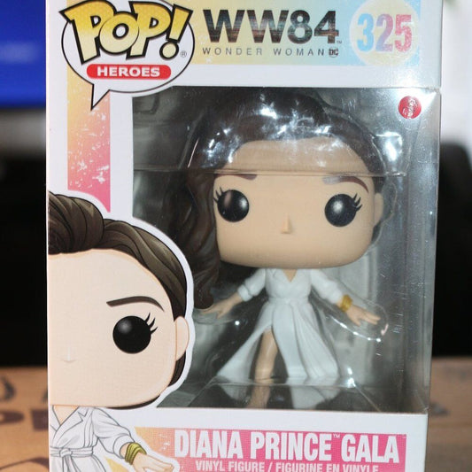 Diana Prince Gala Ww84 Wonder Woman Funko Pop Vinyl #325 Brande New