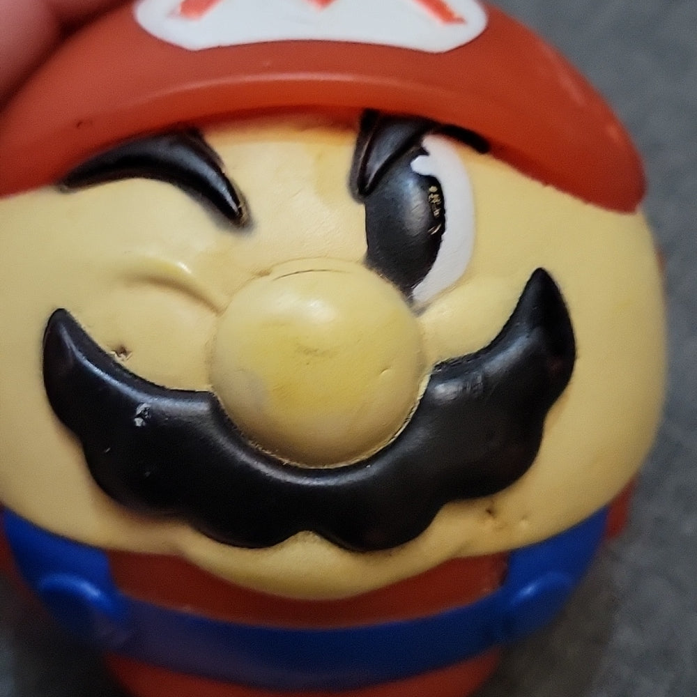 2006 Mcdonald'S Nintendo Super Mario Bros Ball Toy