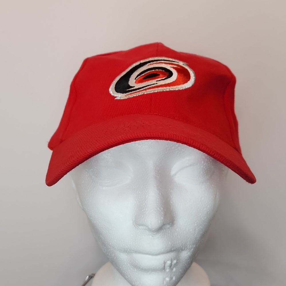 Carolina Hurricanes Nhl Hockey Bud Light Hat Red Stretch Fit Baseball Cap