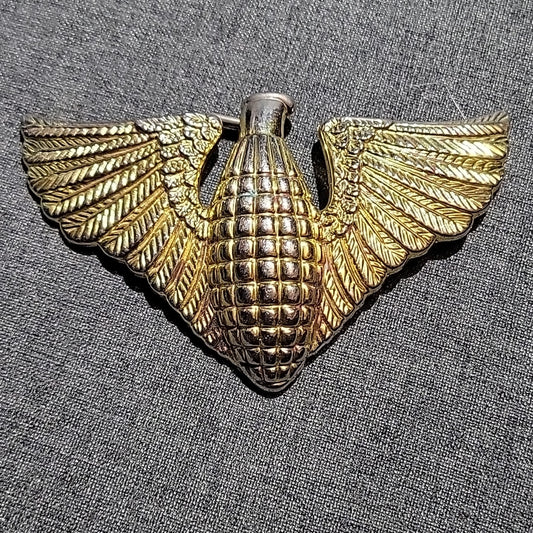 Belt Buckle Grenade Wings Winhned Golden Gold