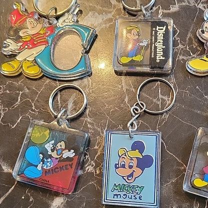 Lot Of Mickey Mouse Walt Disney Vintage Key Chains Disneyland World Toys