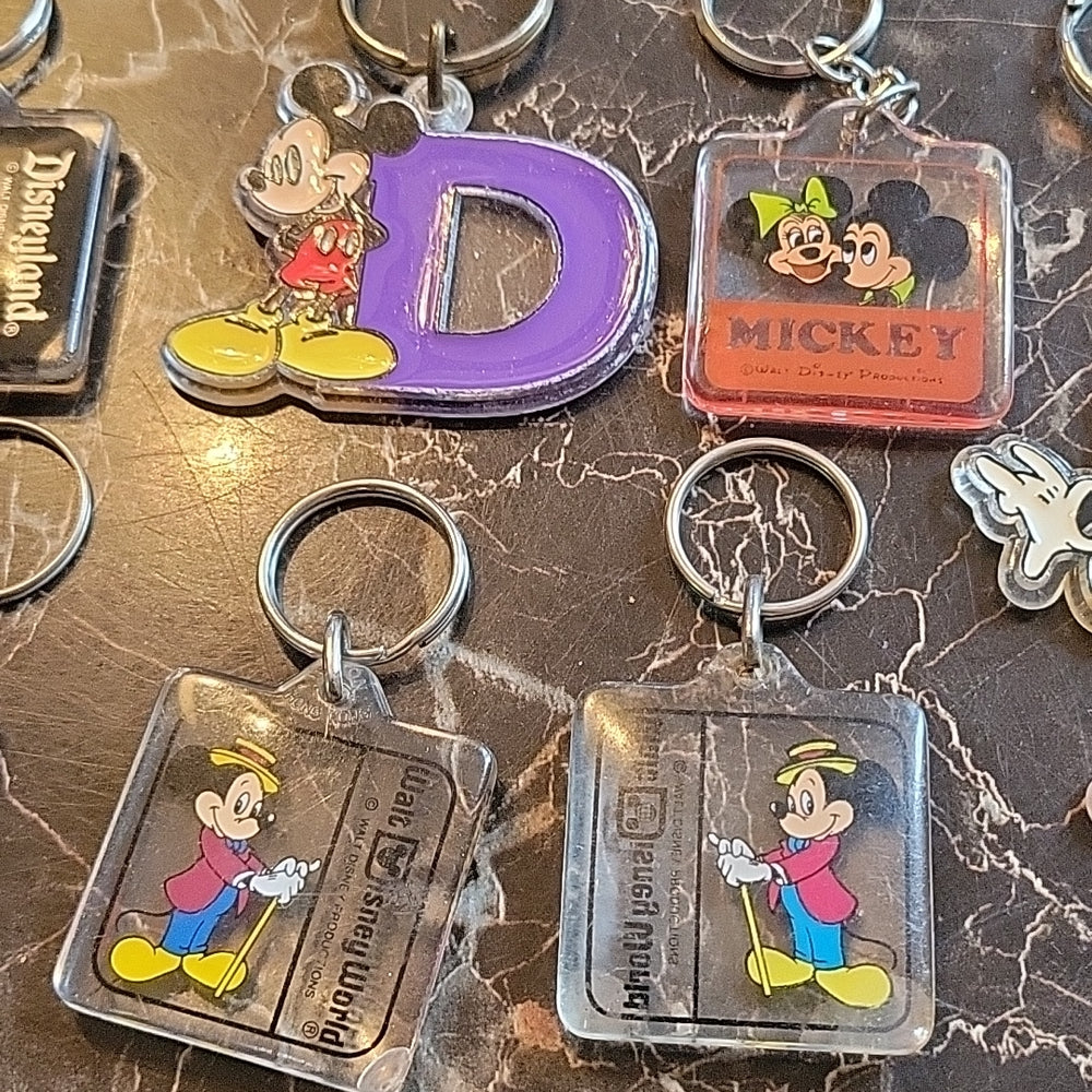 Lot Of Mickey Mouse Walt Disney Vintage Key Chains Disneyland World Toys