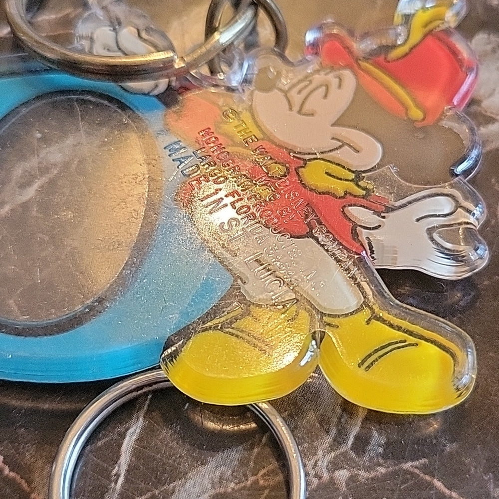 Lot Of Mickey Mouse Walt Disney Vintage Key Chains Disneyland World Toys