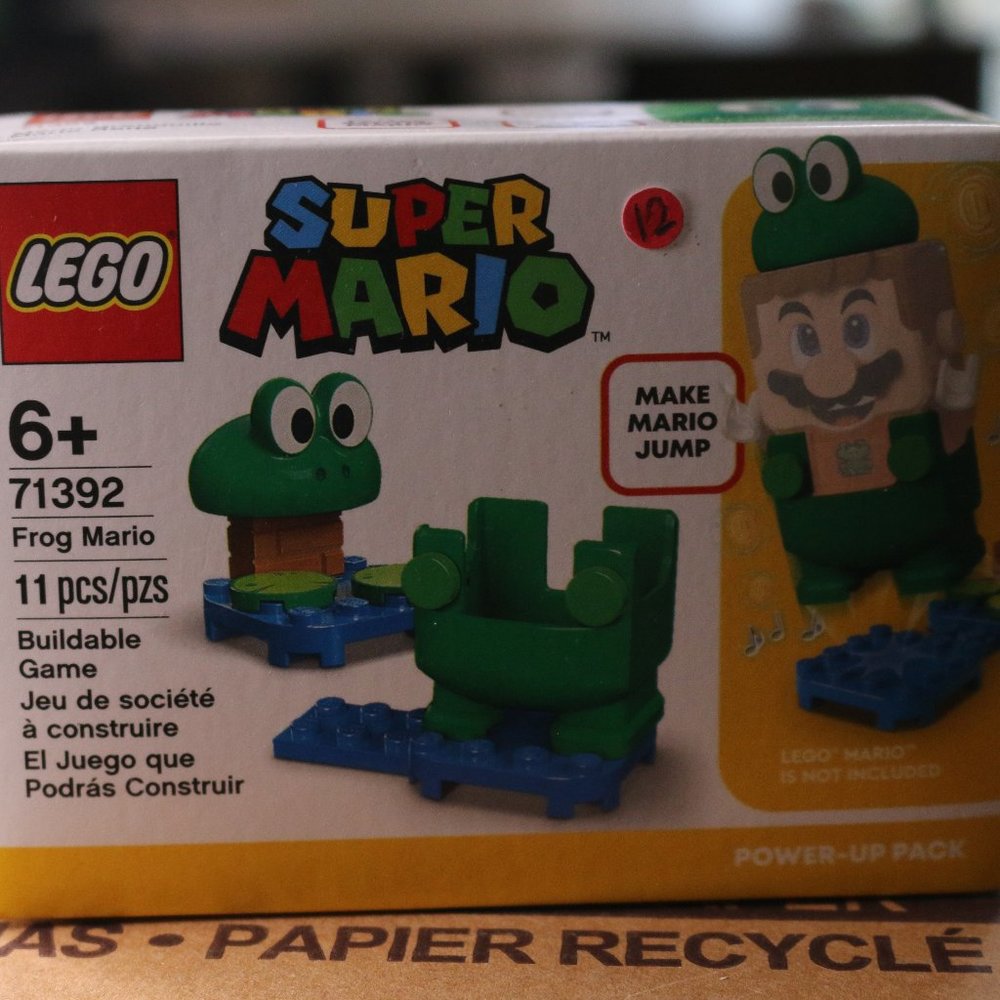 Lego Super Mario Frog Power Up Pack #71392 New Factory Sealed