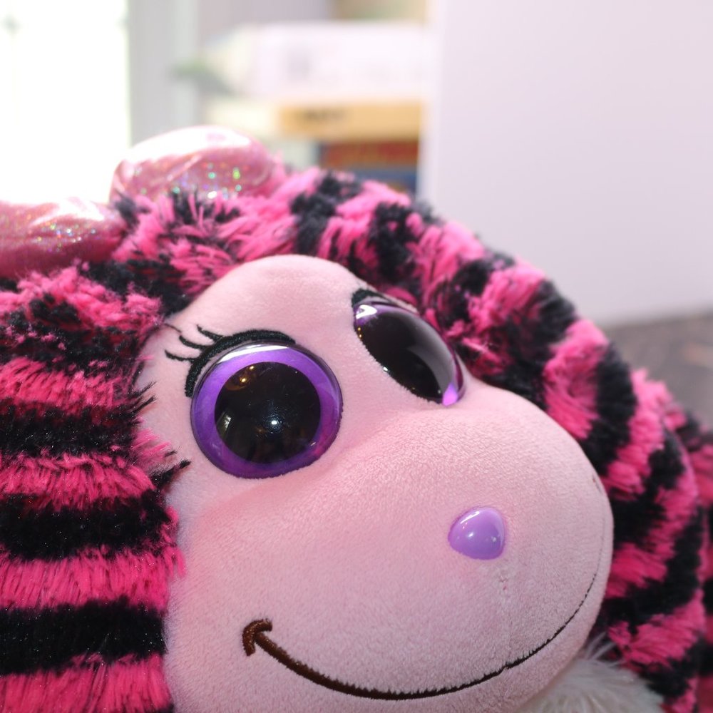Zoey 10 Ty Beanie Monstaz Pink & Black Stripe Monster Plush Toy 37115 –  Omniphustoys
