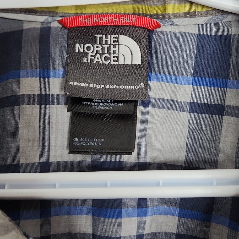 The North Face Short Sleeves Shirt Dark Blue/Light Blue Plaid Large