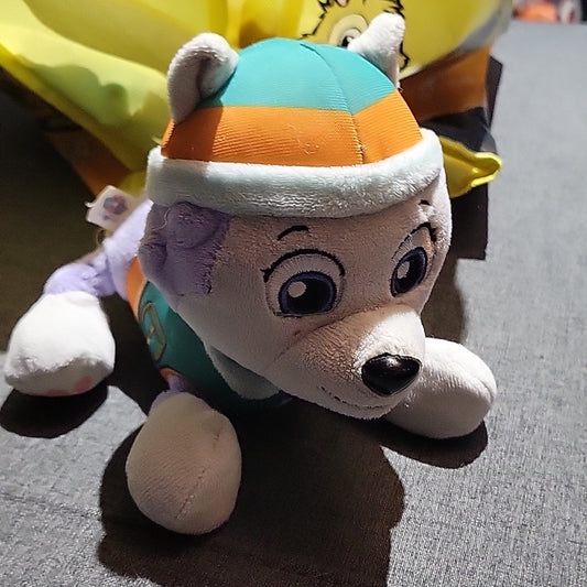 Spin Master 2015 Nickelodeon Paw Patrol Everest 6" Plush