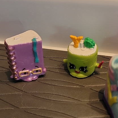 Lot Of Shopkins Mini Toys Figure Accessories Mixed Series Collectibles