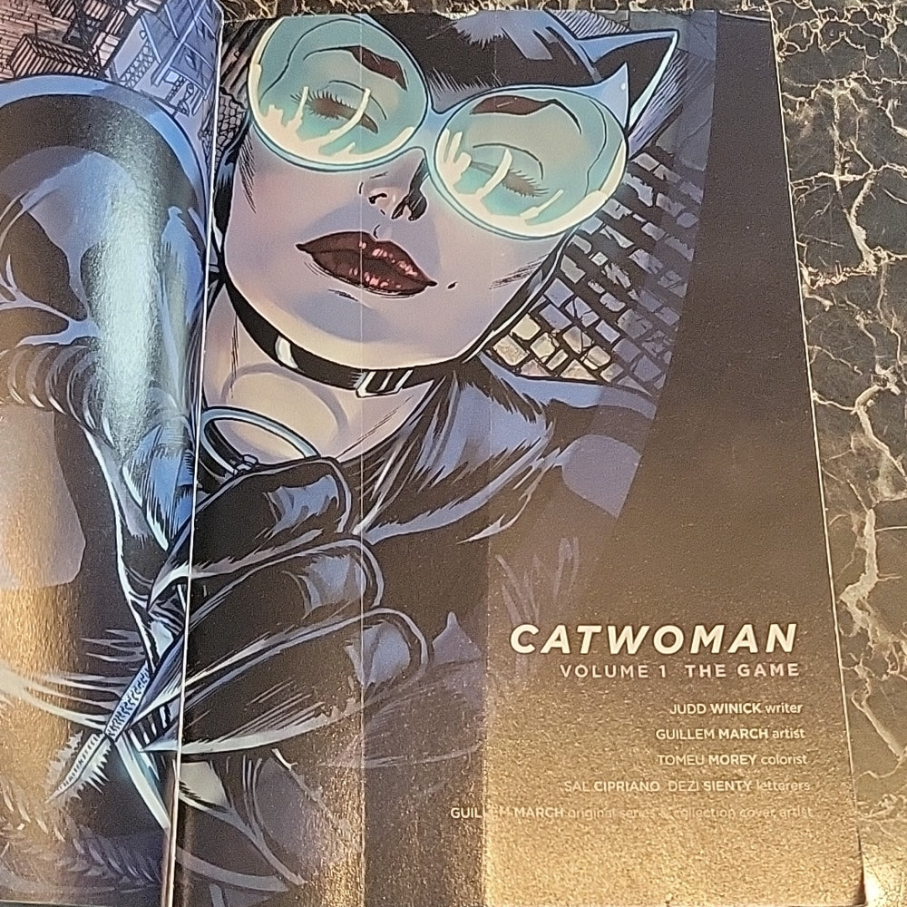 Catwoman The New 52 The Game Vol 1 Graphic Novel Newdc Comic Book Judd Winick