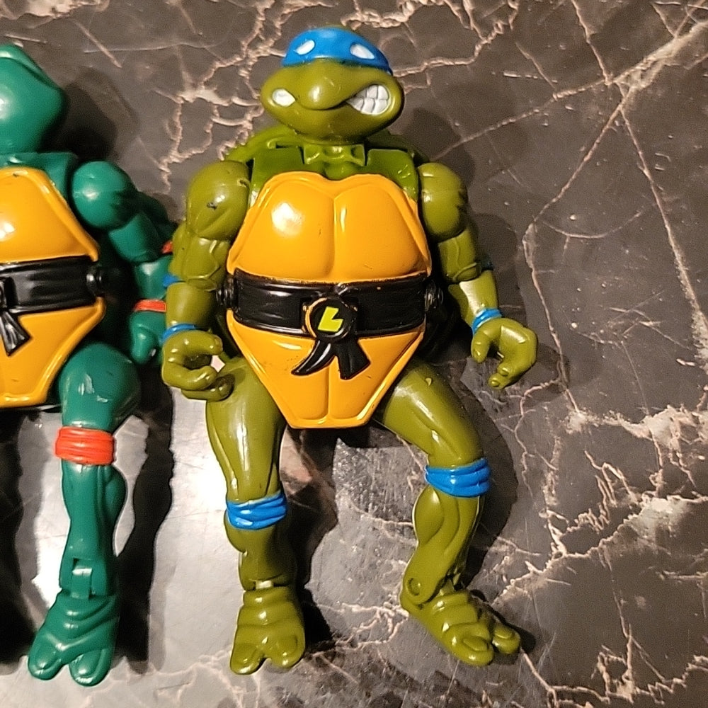 Tmnt Leonardo 1992 Shell Transfoming Leo W/ Part Michaengelo Action Figure Toy