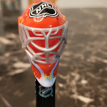 Limited Edition Canadian Nhl Fire & Ice Hockey Helmet Pez Candy Dispenser Toy