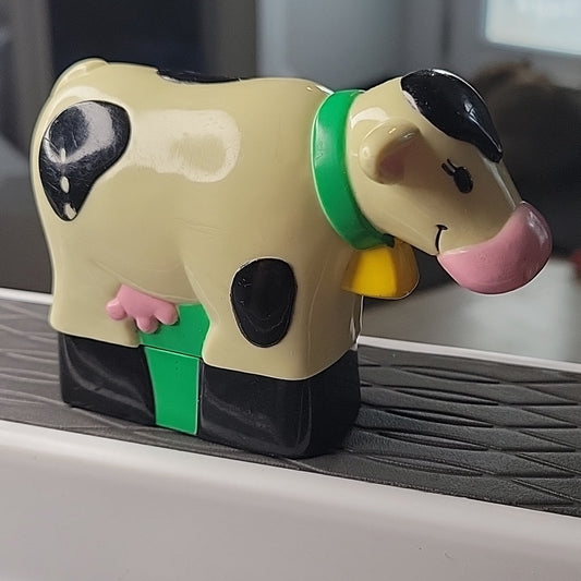 Mega Bloks Farm Animal Cow Replacement Toy Figure Vintage 3Inch