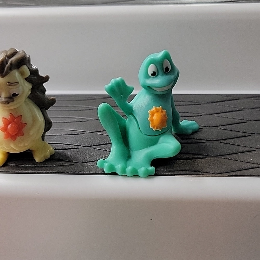 Lot Mixed Series Of Kinder Surprises Mini Toys Figures