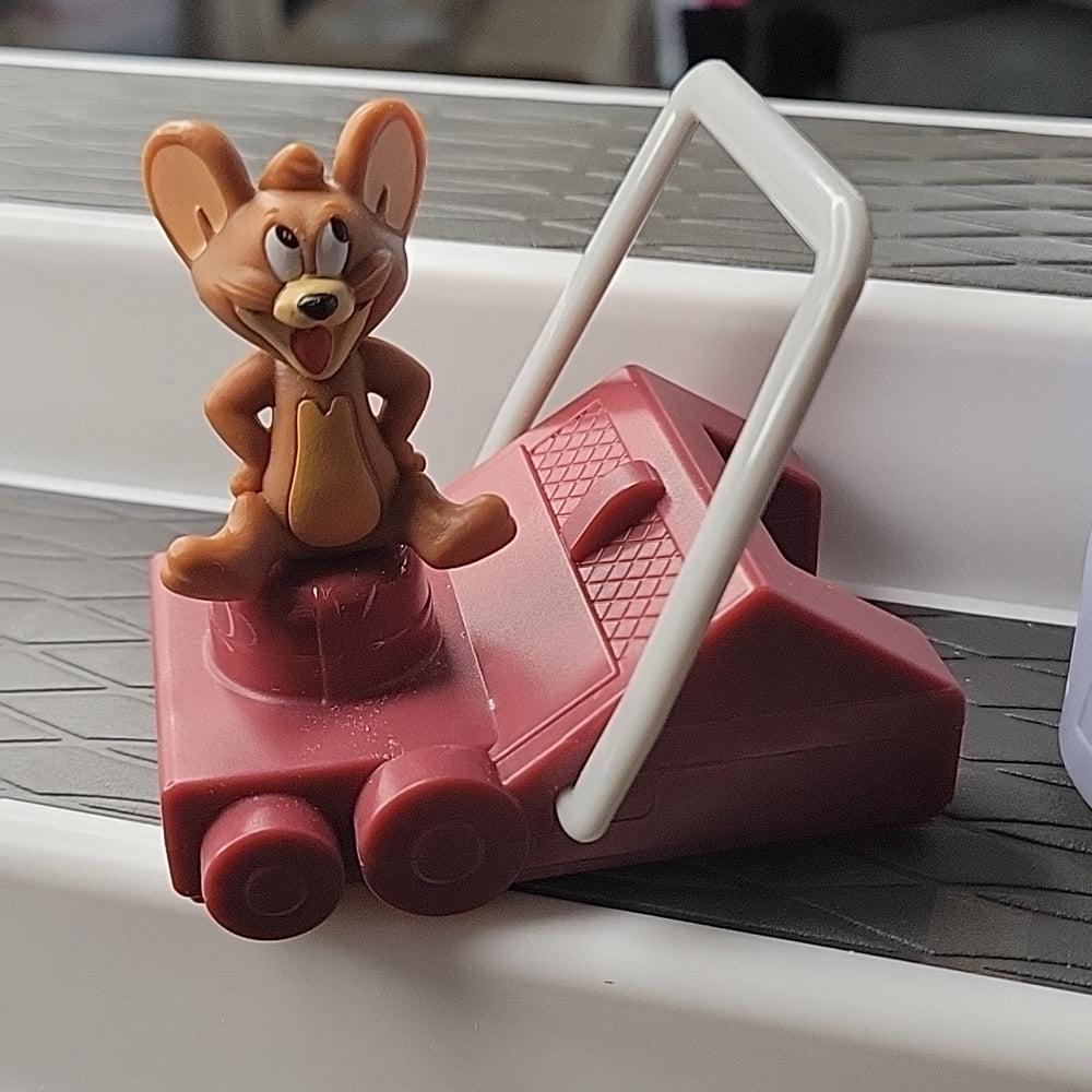 Mcdonalds Canada 2021 Tom & Jerry "Jerry'S Lawnmower" Toy Garbage