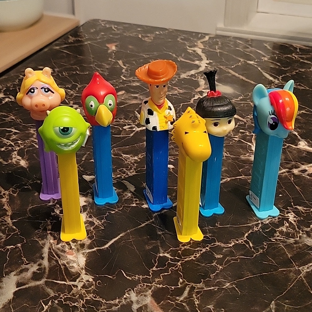 Lot Of Mixed Sets Pez Candy Dispenser Pixar Disney Cartoon Toys Figure Head Sesa