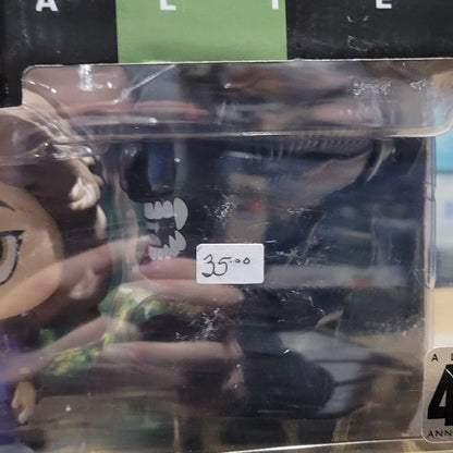 Funko Vynl. Alien 40Th Anniversary: Ellen Ripley And Xenomorph In Box Figures