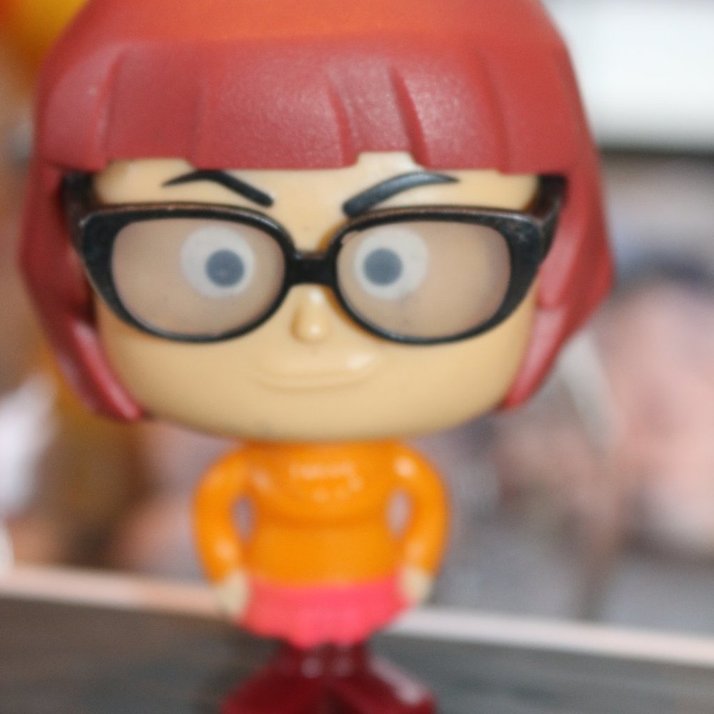 Mcdonald’S Scooby Doo Toy #5 Velma Happy Meal Bobblehead 2021