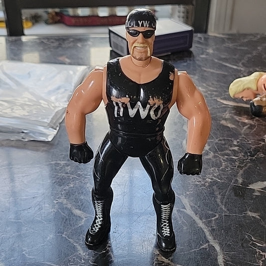 Hollywood Hulk Hogan Toybiz 1998 5" Wcw Wrestling Figure