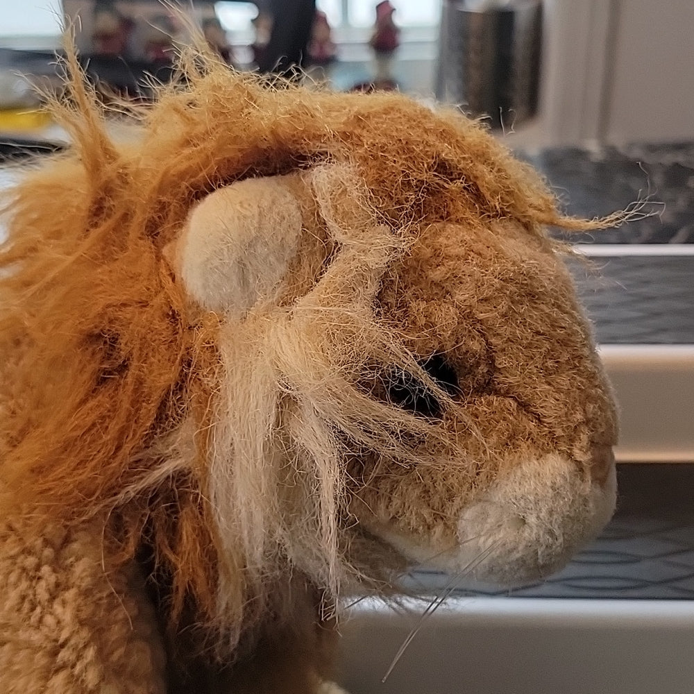 Ty Classic Sahara The Lion 🦁 - Vintage Retired Collectible Plush Toy (10 In)