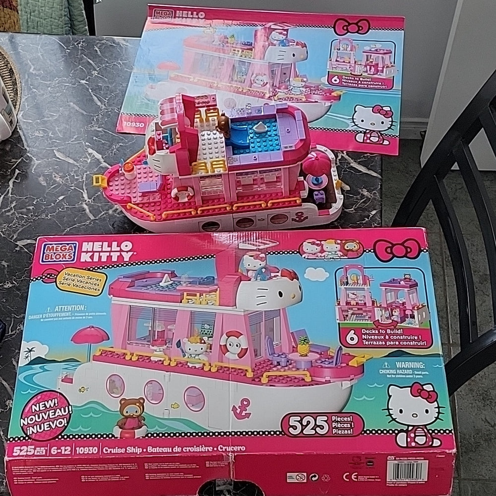 2013 Mega Bloks Hello Kitty Lego Cruise Ship 10930 99%+ Complete Incl Manual