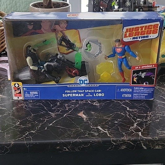 Justice League Action Superman Vs Lobo Follow That Space Cab Figure Set Sealed