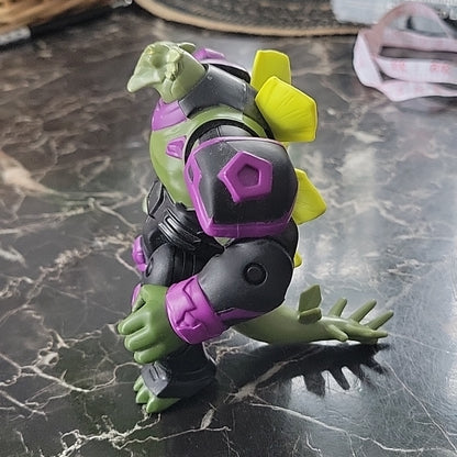 Dreadasaurus Super Dinosaur Action Figure Spin Master, Robert Kirkman Viacom2019