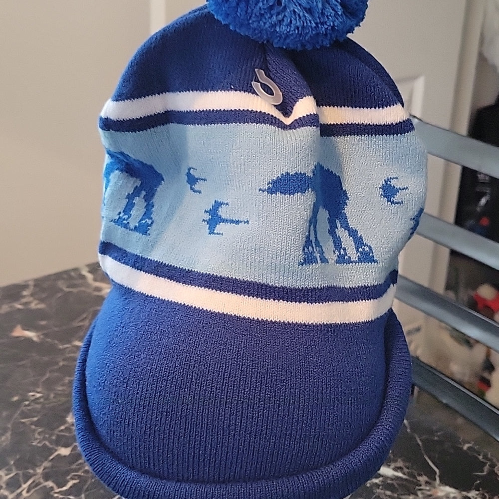 Star Wars The Empire Strikes Back” Knit Beanie Disney Lucasfilm