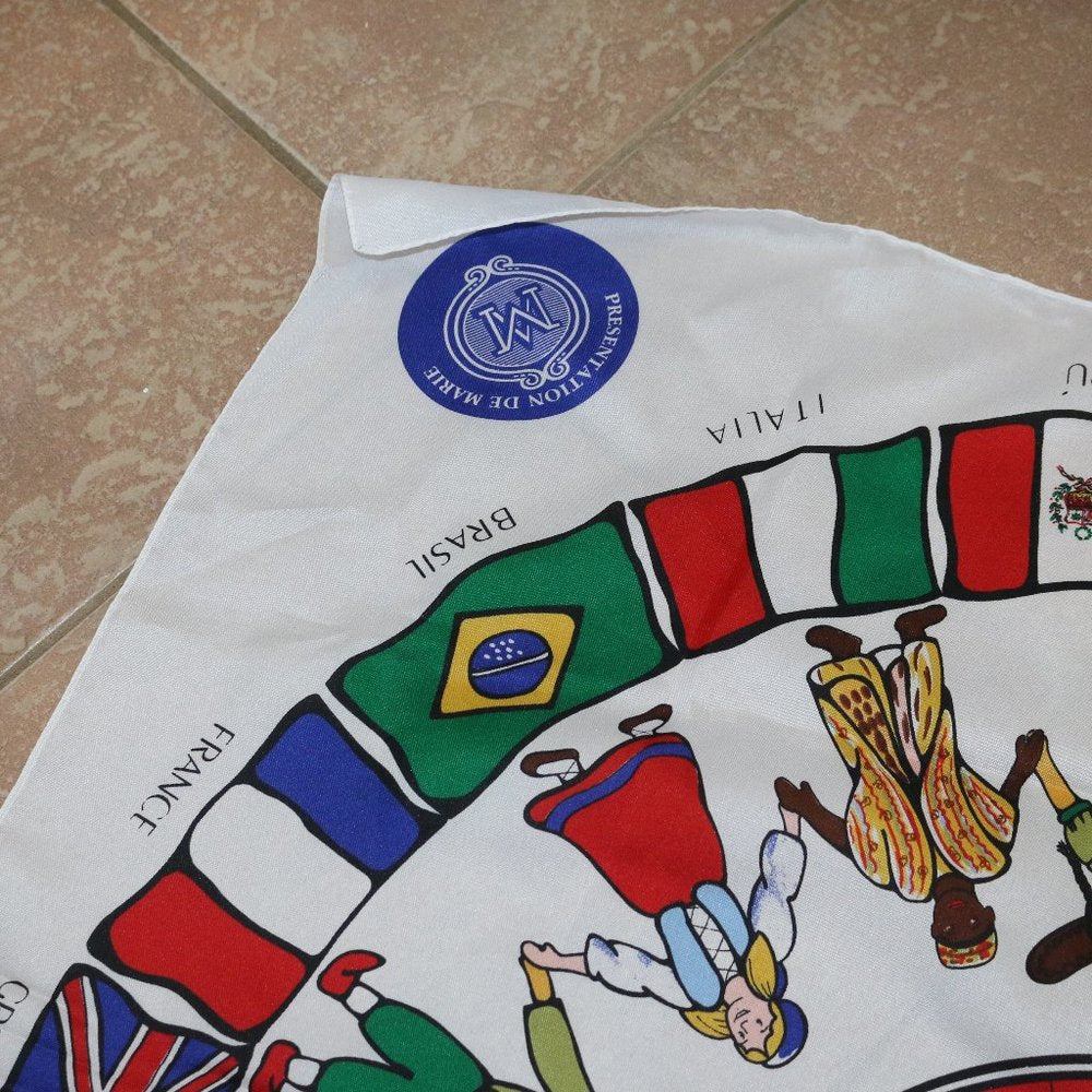 Rare World Flag Children Of The World Country Peace Hand In Hand Multilanguage F