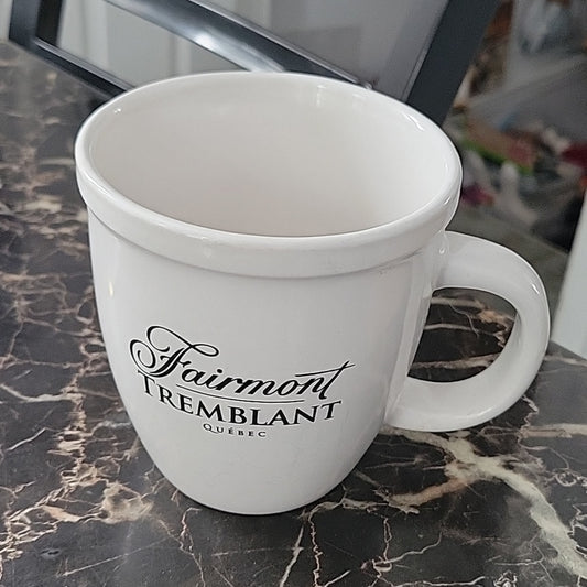 Souvenir Faimont Tremblant Québec Canada Coffee Mug Collectible