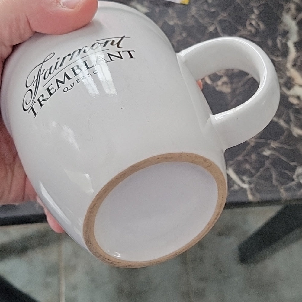Souvenir Faimont Tremblant Québec Canada Coffee Mug Collectible