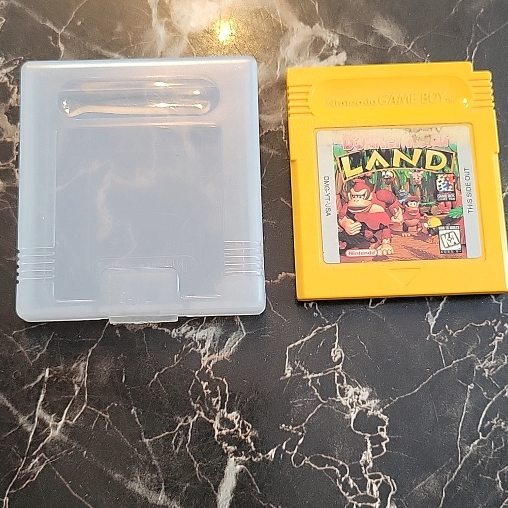 Donkey Kong Land (Nintendo Game Boy) Video Game Cart & Protrctor Only