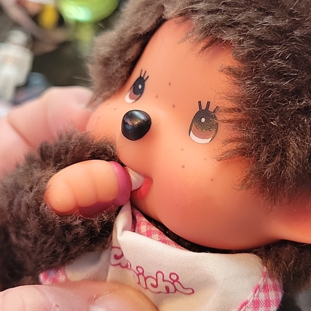 Vintage Monchhichi Sekiguchi,  Monchichi Plush Doll Girl Pink /White Bib
