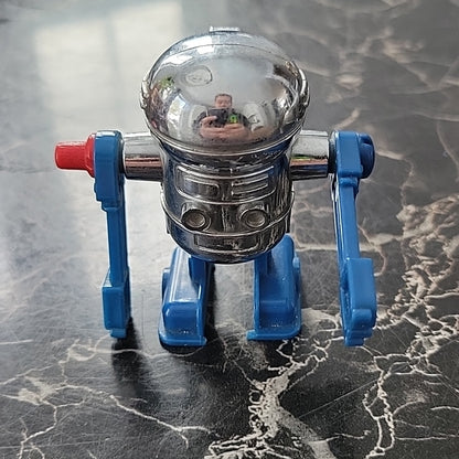 Circa 1979 Tomy Robot Silver & Red Wind Up Toy Tested &  Working Droid