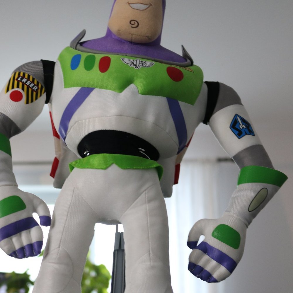 Buzz lightyear shop stuffed toy