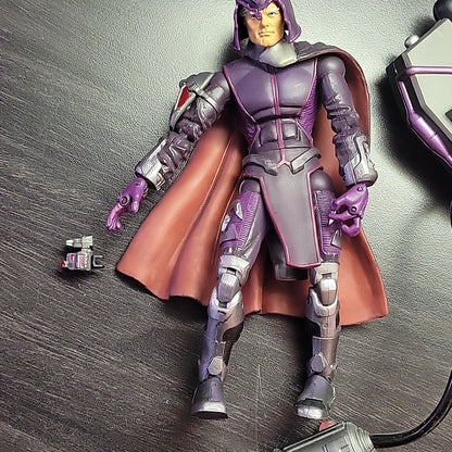 Marvel Legends Magneto Action Figure 2005 Toybiz 6" X-Men Classics Complete