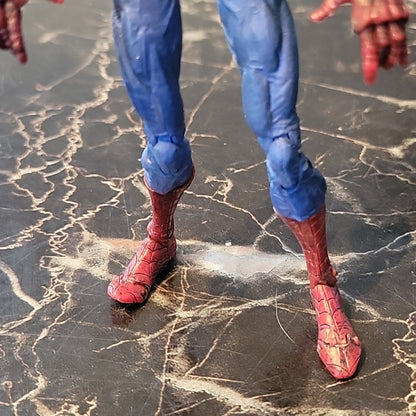 Marvel Legends Spiderman Fearsome Foes Series Spider-Man 6" Figure Toybiz