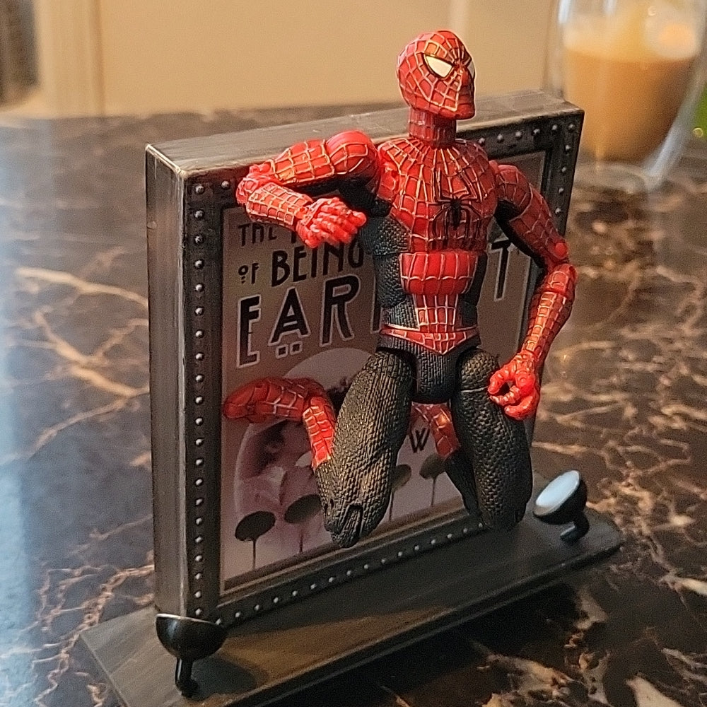 Spider man 2 on sale action figure magnetic